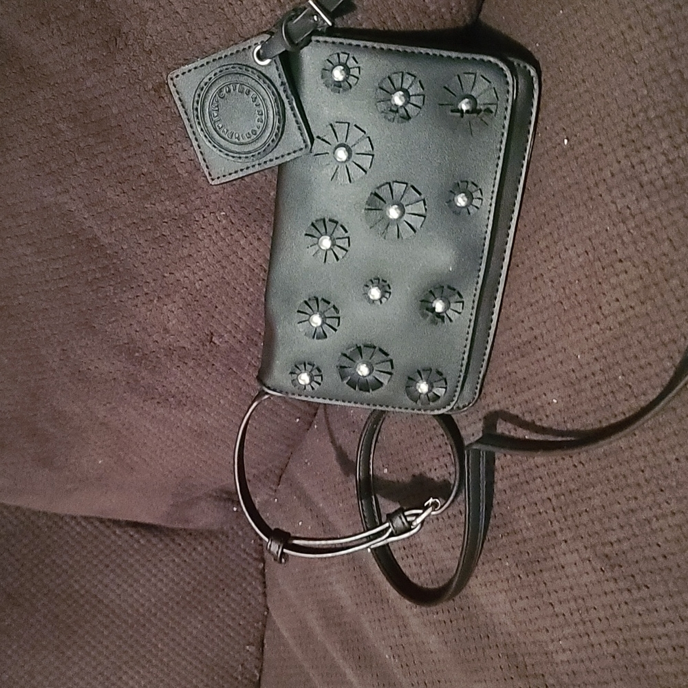 Purse - Picture 4 of 4